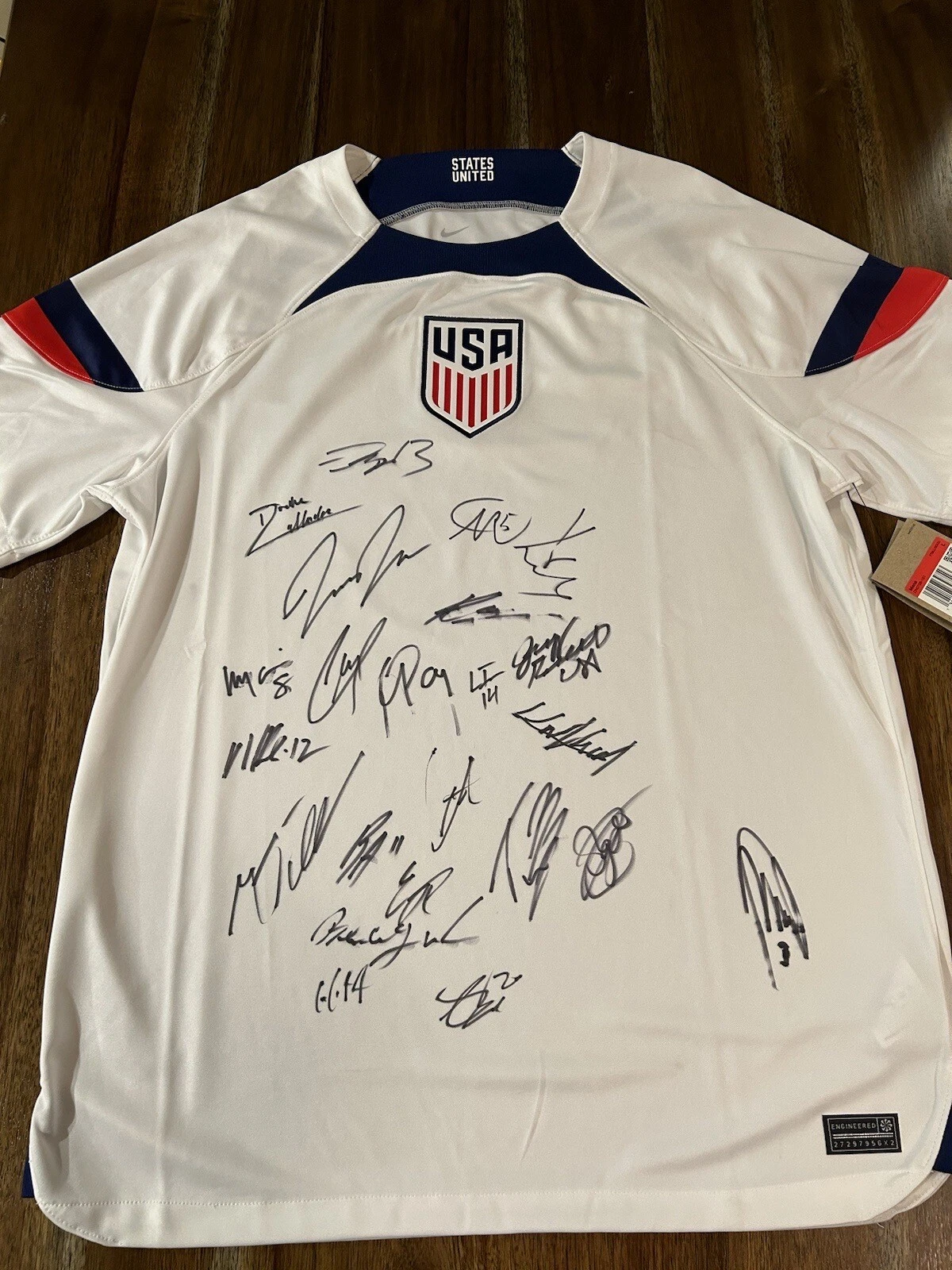 2023 USA Mens Soccer Signed Team Jersey USMNT Christian Pulisic PROOF FULL TEAM!
