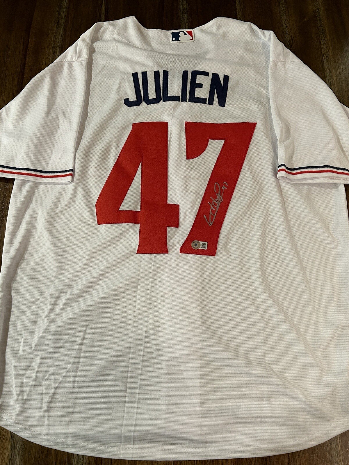 Edouard Julien Minnesota Twins Signed Autographed Jersey Eddy Eddie MLB Beckett
