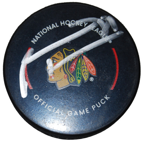 MARIAN HOSSA signed (CHICAGO BLACKHAWKS) Game hockey puck BECKETT BAS AD27393

