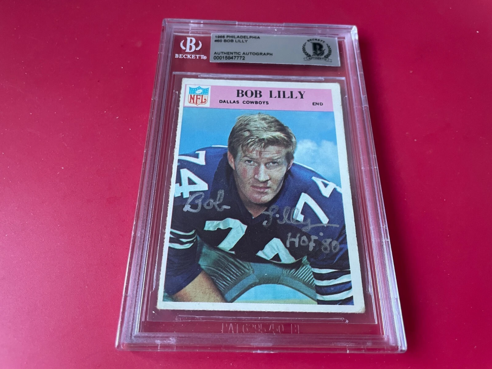 Bob Lilly Cowboys HOF 1966 Philadelphia Card Signed Auto Beckett BAS Slabbed
