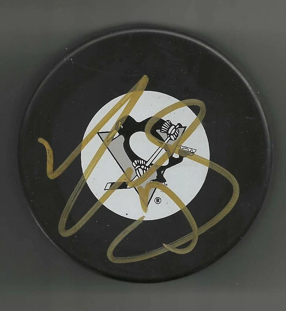 Tyler Kennedy Signed Pittsburgh Penguins Puck
