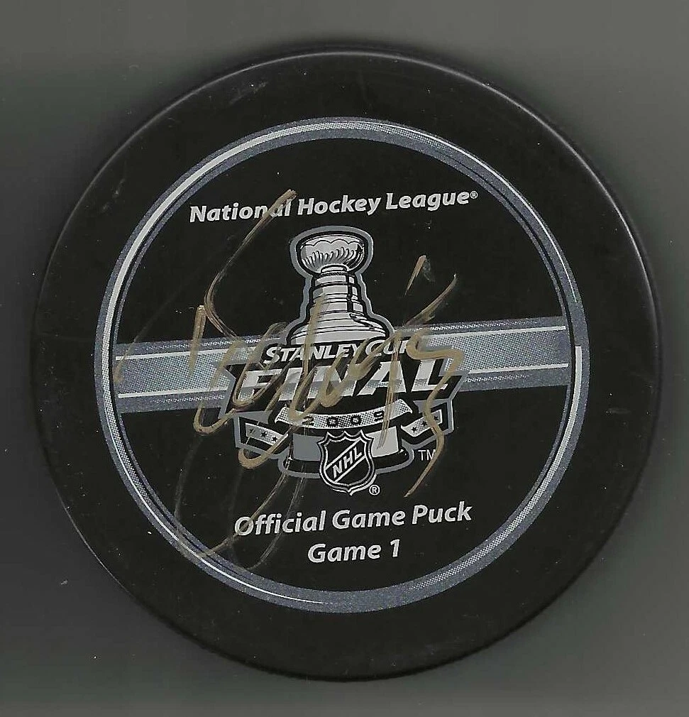 Bill Guerin Signed Pittsburgh Penguins 2009 Stanley Cup Finals Game 1 Puck Gold
