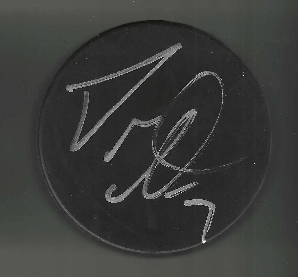 Deron Quint Signed Blank Puck Jets Devils Blackhawks Islanders Blue Jackets
