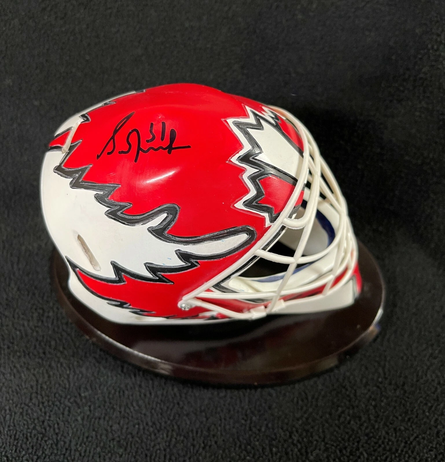 Grant Fuhr Signed Team Canada Mini Ceramic Mini Goalie Mask Edmonton Oilers
