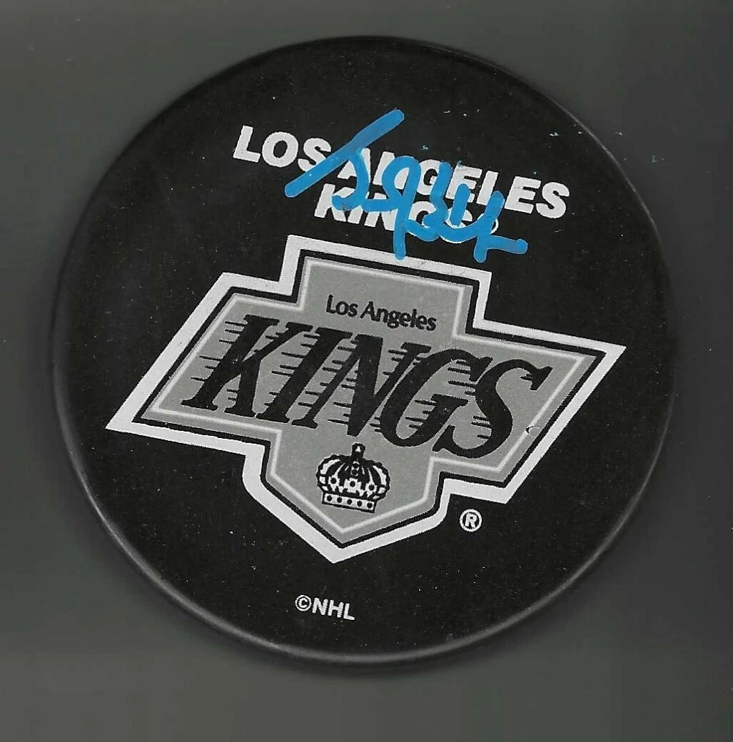 Grant Fuhr Signed Los Angeles Kings Souvenir Puck Signed In Blue
