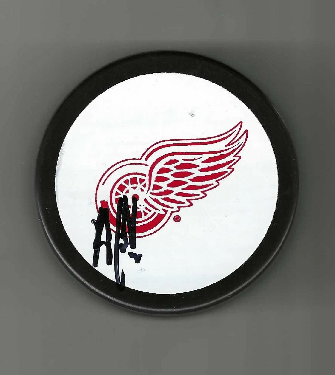 Kyle Calder Signed Detroit Red Wings White Logo Puck
