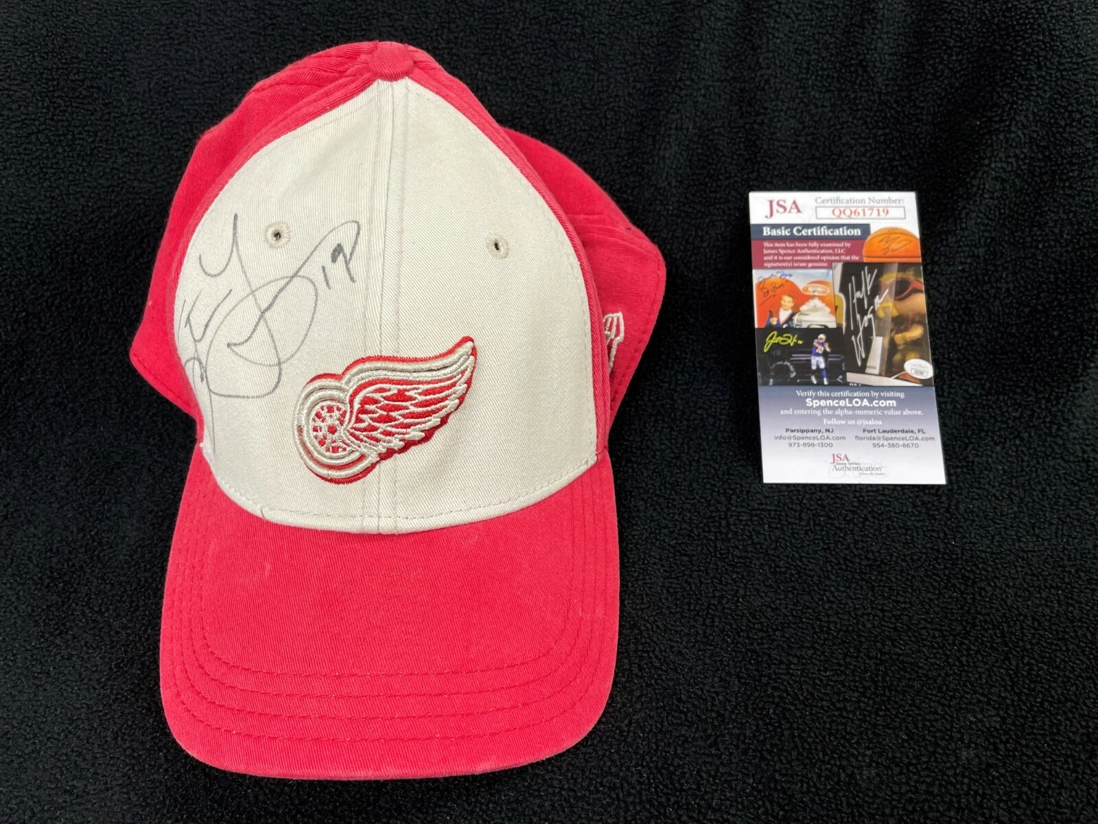 Steve Yzerman Signed Detroit Red Wings Hat JSA COA
