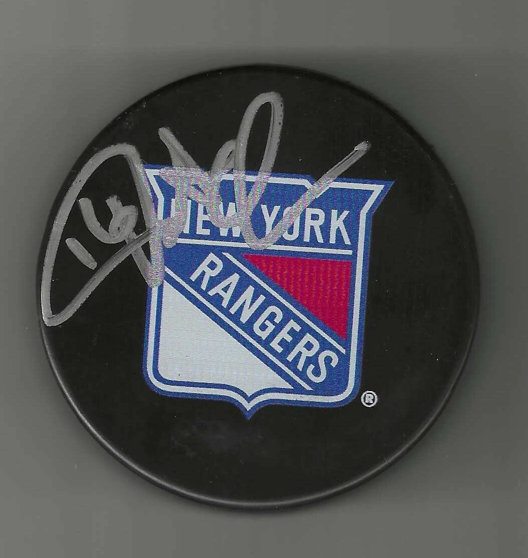 Pat Verbeek Signed New York Rangers Souvenir Puck
