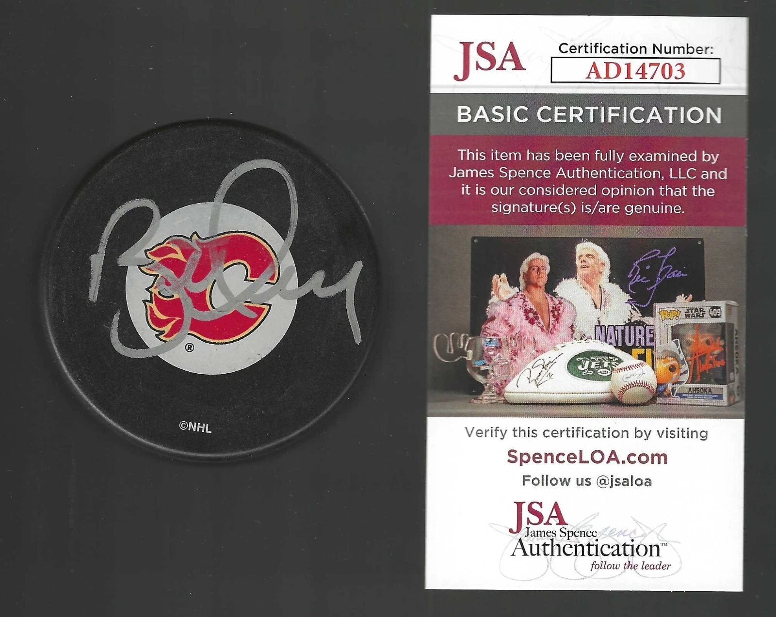 Brett Hull Signed Calgary Flames Puck JSA COA
