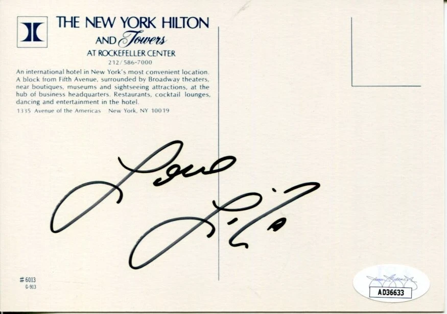 Liza Minnelli Cabaret Oscar Winner Arrested Development Signed Autograph JSA
