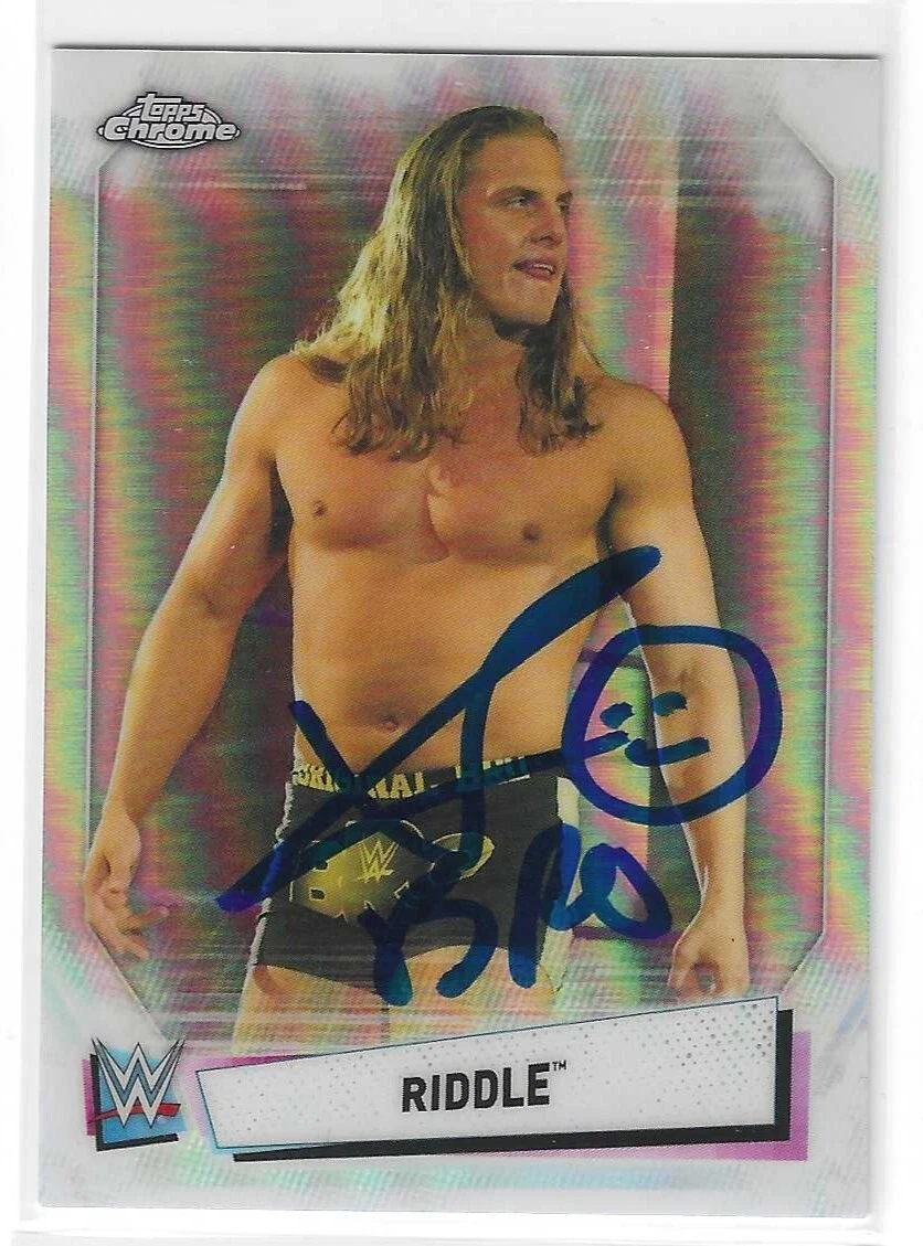 Matt Riddle Signed 2021 Topps Chrome WWE Refractor Card #29
