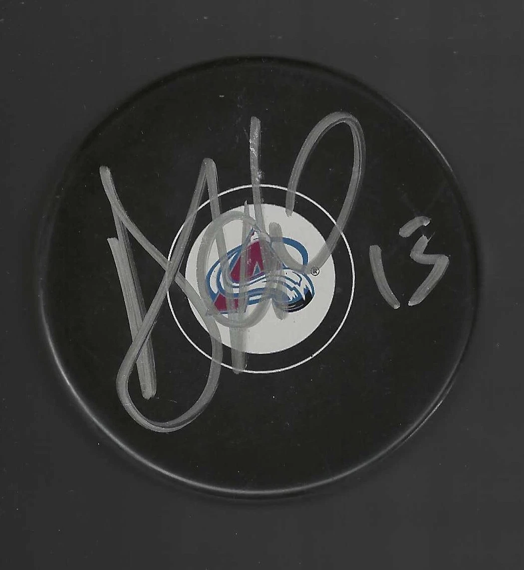 Dan Hinote Signed Colorado Avalanche Puck

