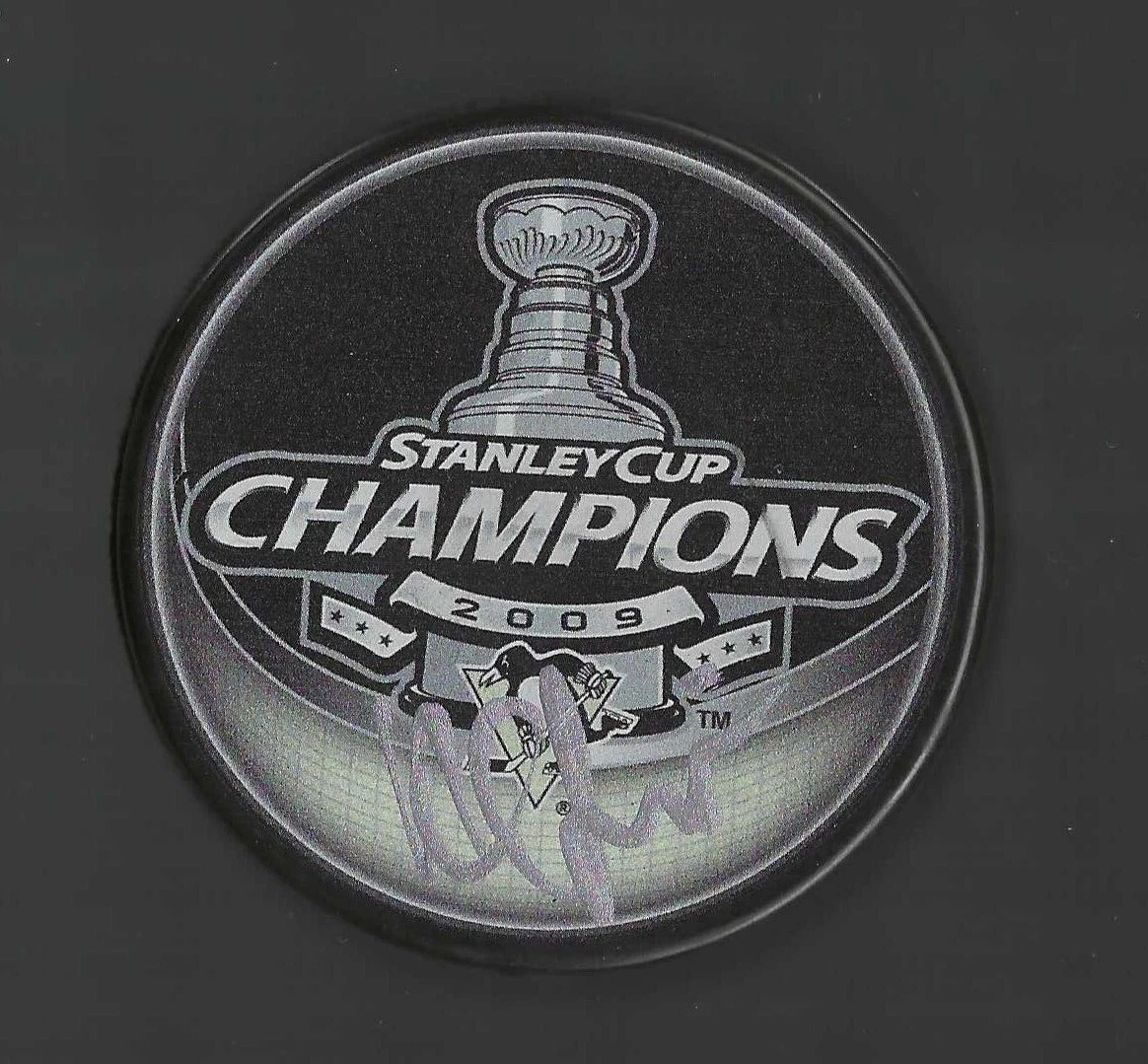 Hal Gill Signed Pittsburgh Penguins 2009 Stanley Cup Champions Puck
