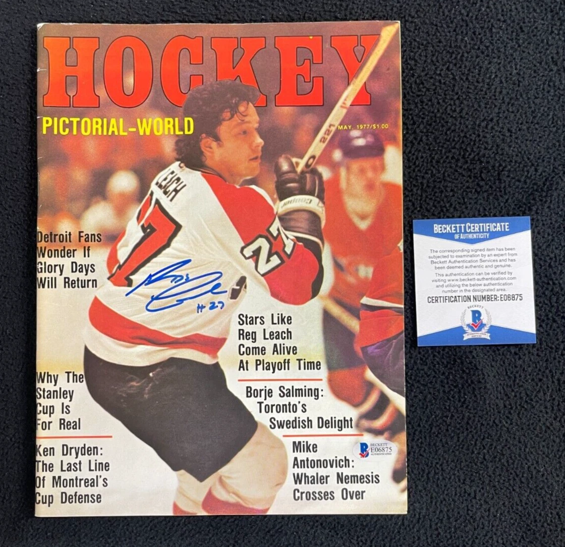 Reggie Leach Signed Philadelphia Flyers Hockey Pictorial Magazine Beckett COA
