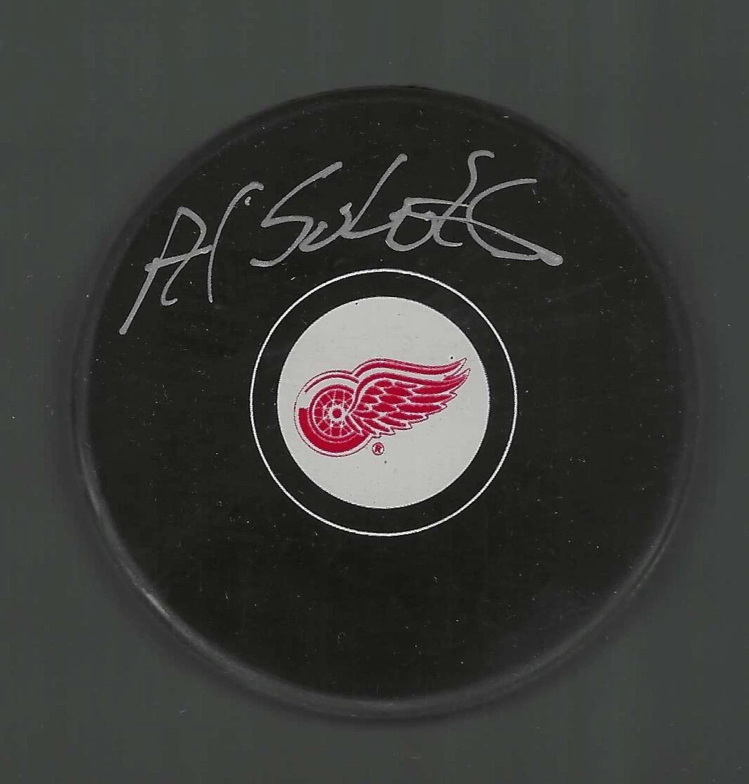 Al Sabotka Signed Detroit Red Wings Puck
