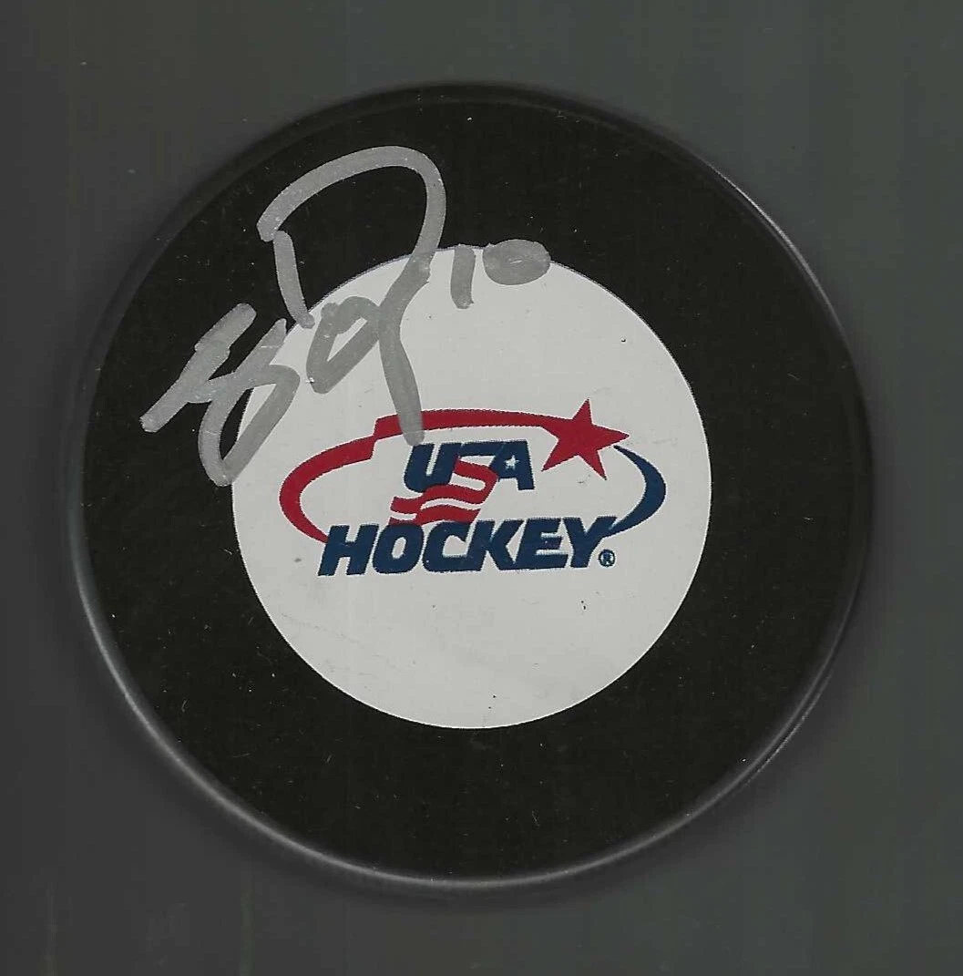 Meghan Duggan Signed USA Hockey Puck Olympic Gold Medalist
