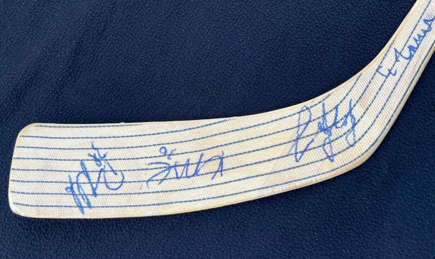 2002/03 Tampa Bay Lightning Team Signed Hockey Stick JSA COA St. Louis Lecavlier
