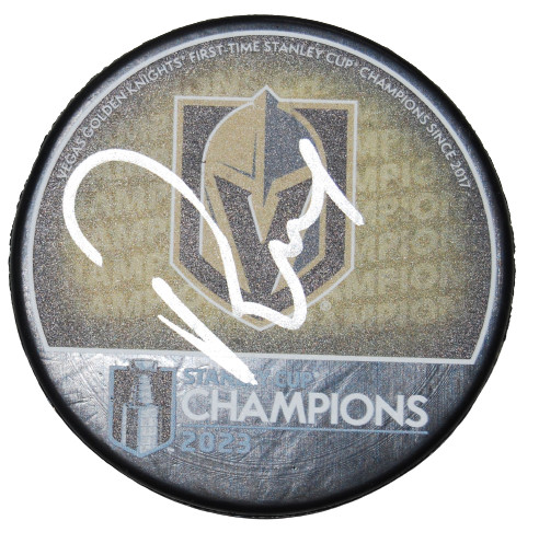 BRUCE CASSIDY signed (LAS VEGAS GOLDEN KNIGHTS) hockey puck BECKETT BAS AD27373
