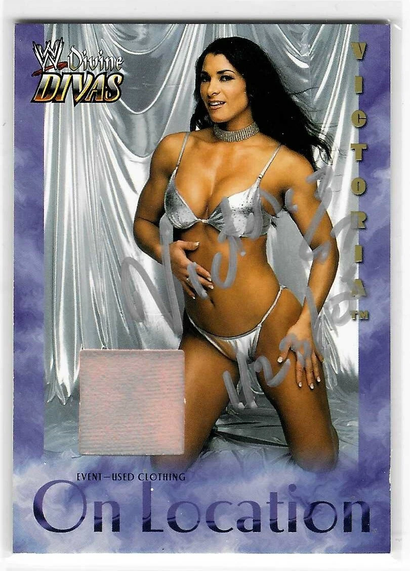 Victoria Signed 2003 Fleer WWE Event-Used Clothing Card

