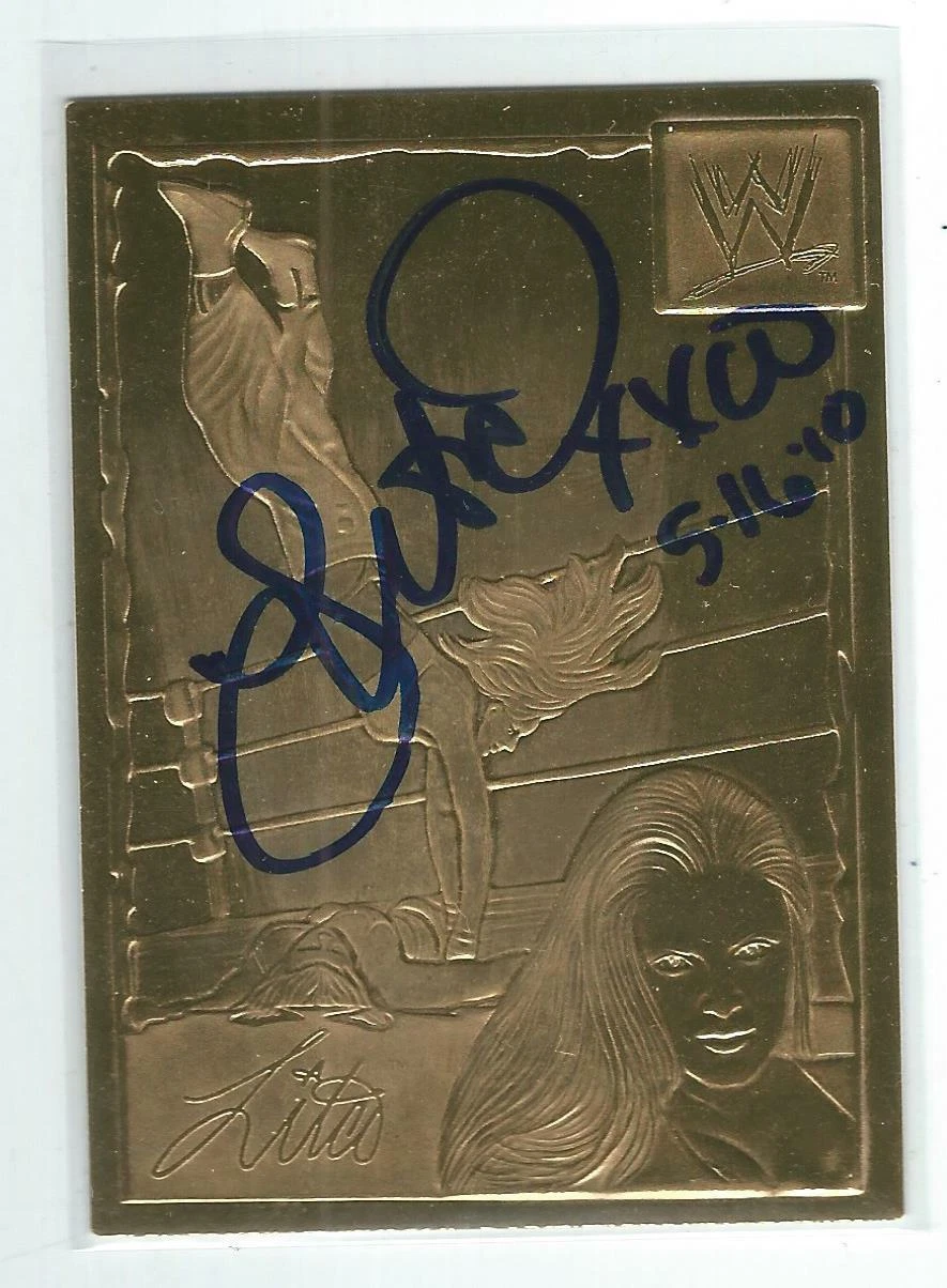 Lita 2002 Danbury Mint 22kt Gold WWF WWE Card #15
