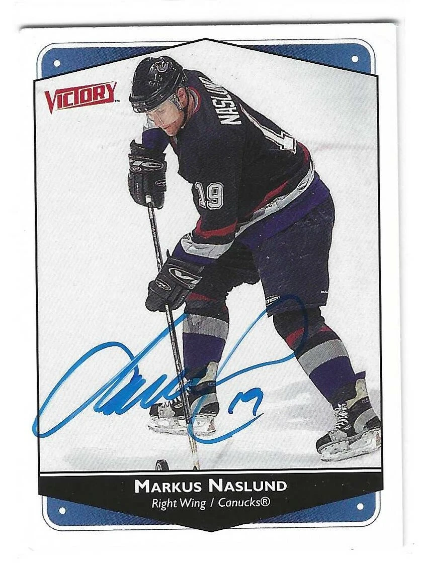 Marcus Naslund Signed 1999/00 Victory Card #296 Vancouver Canucks
