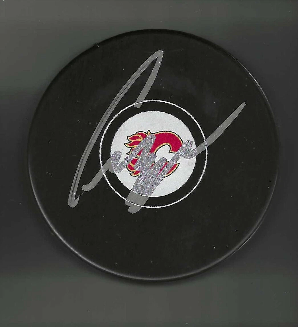 Craig Berube Signed Calgary Flames Puck St Louis Blues
