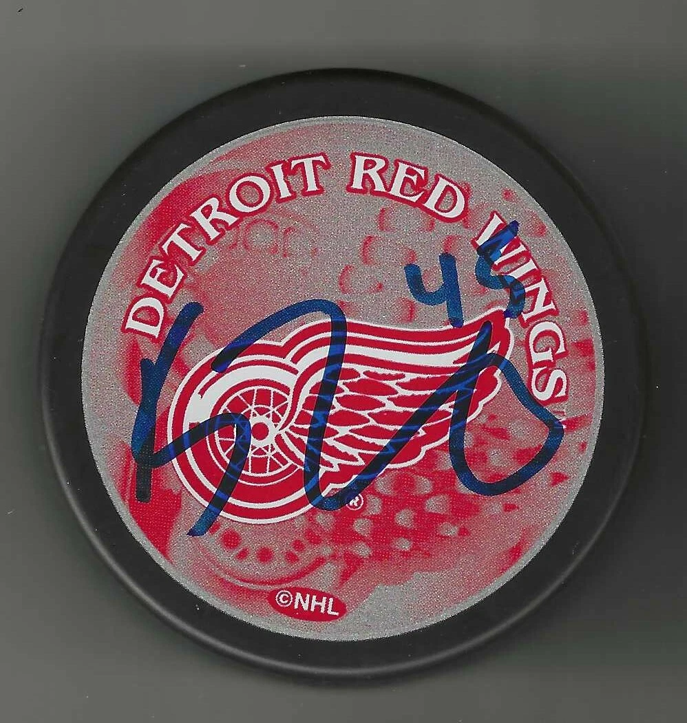 Kyle Quincey Signed Detroit Red Wings Souvenir Puck
