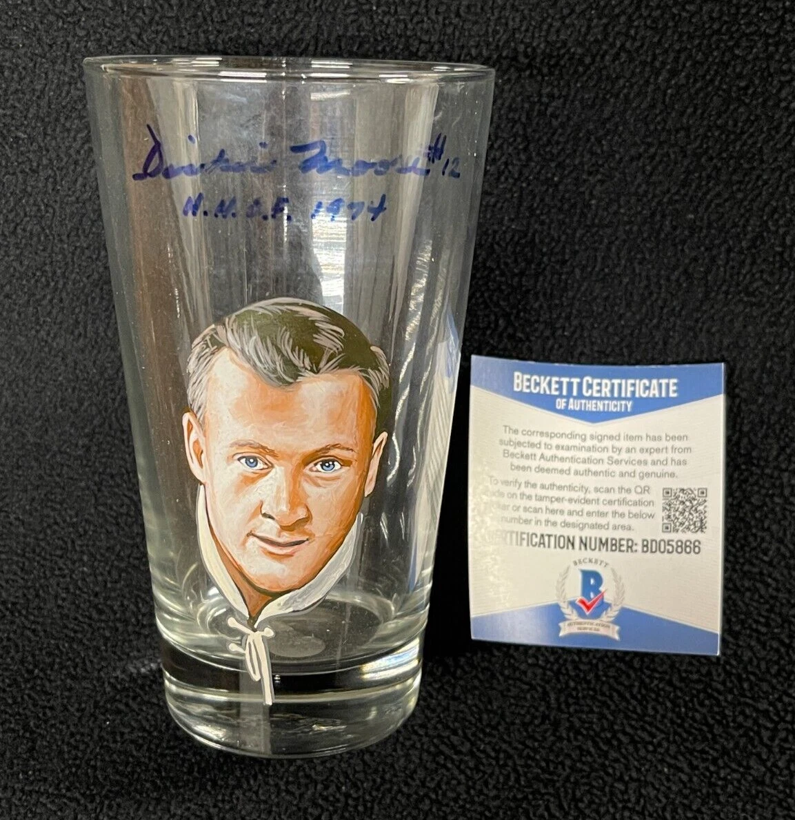 Dickie Moore Signed Painted Montreal Canadiens Pint Glass Beckett COA
