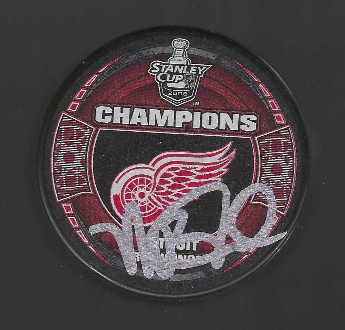 Mike Babcock Signed Detroit Red Wings 2008 Stanley Cup Champions Puck
