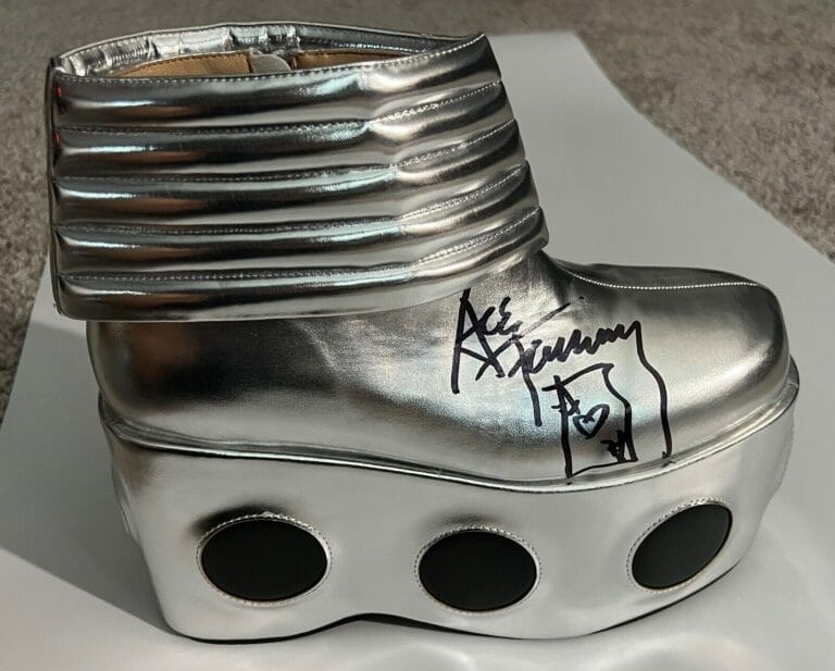 Ace Frehley KISS REAL Signed Autograph NEW Costume Boot Opens in a new ...