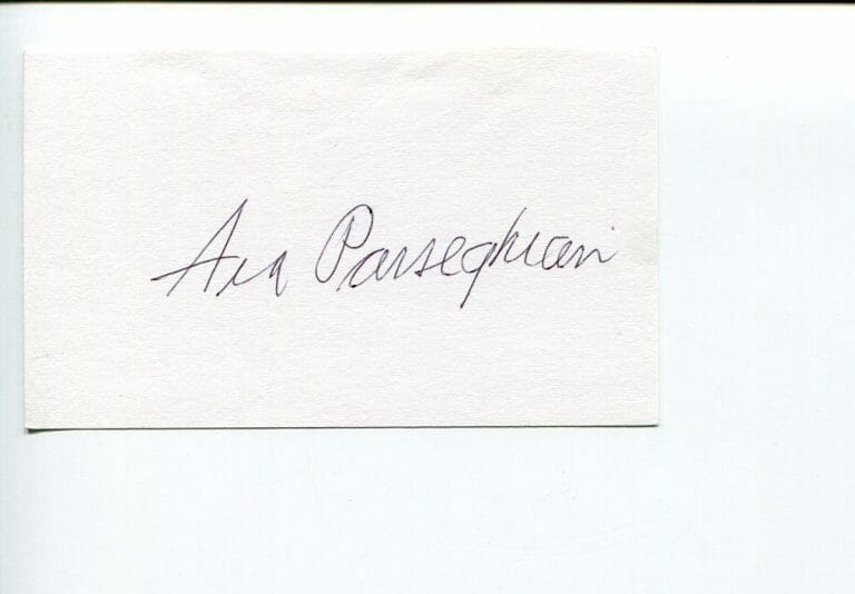 ARA PARSEGHIAN NOTRE DAME NATIONAL CHAMP COACH FOOTBALL HOF SIGNED AUTOGRAPH JSA
 COLLECTIBLE MEMORABILIA
