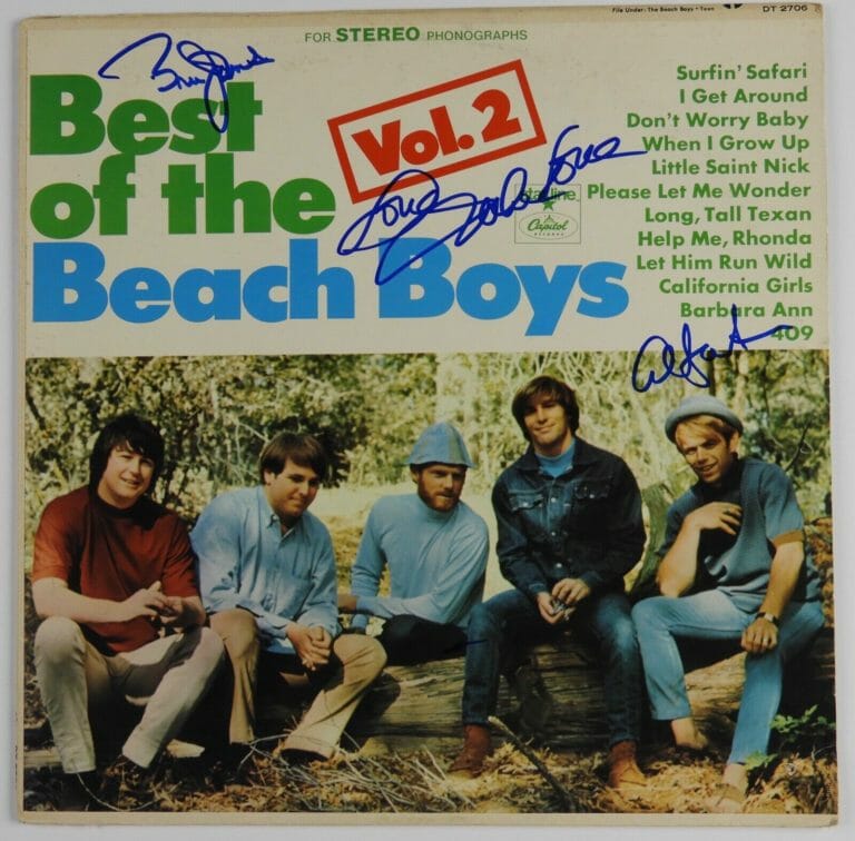 BEACH BOYS JSA SIGNED AUTOGRAPH ALBUM RECORD LP BEST OF VOL 2
 COLLECTIBLE MEMORABILIA