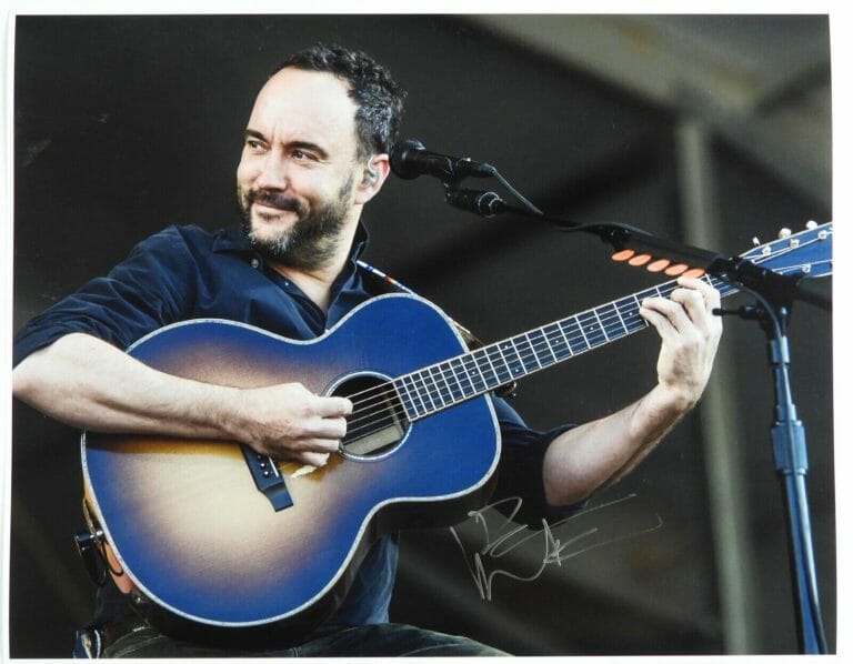 DAVE MATTHEWS BAND JSA AUTOGRAPH SIGNED 11 X 14 PHOTO
 COLLECTIBLE MEMORABILIA