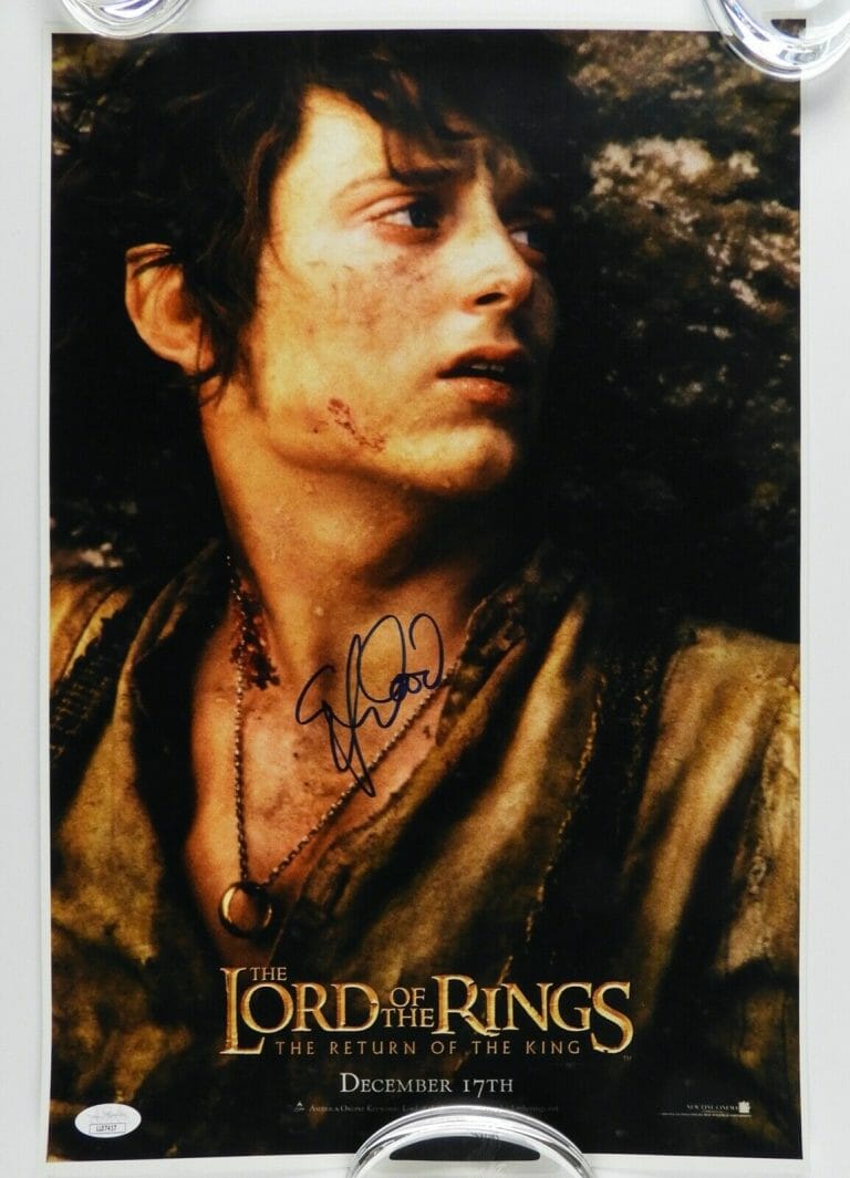 Elijah Wood Signed Lord sale Of The Rings The Two Towers 11x17 Poster Photo JSA COA.