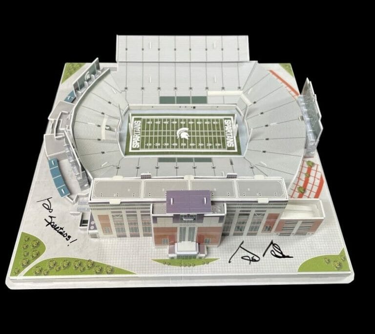 GEORGE BLAHA SIGNED & INSCRIBED MICHIGAN STATE SPARTAN STADIUM 3D PZLZ PUZZLE
 COLLECTIBLE MEMORABILIA