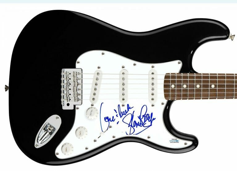 GLORIA ESTEFAN AUTOGRAPHED SIGNED GUITAR ACOA
 COLLECTIBLE MEMORABILIA