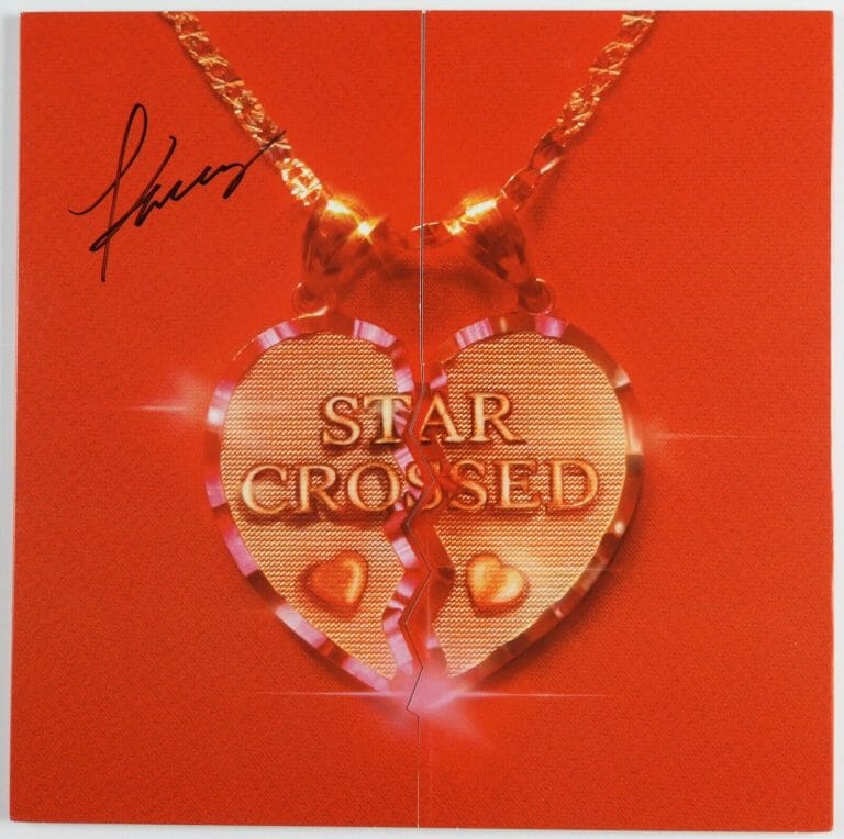 KACEY MUSGRAVES JSA SIGNED AUTOGRAPH ALBUM RECORD STAR CROSSED
 COLLECTIBLE MEMORABILIA