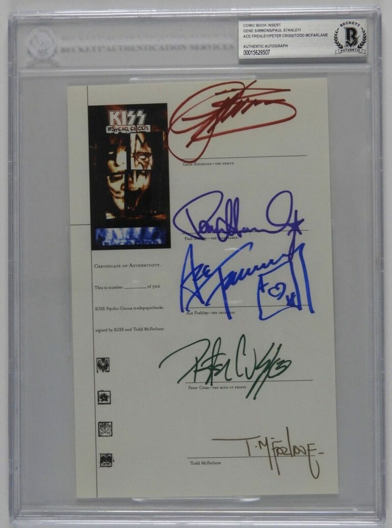 KISS FULLY SIGNED BECKETT TODD MCFARLANE COMIC BOOK INSERT GENE SIMMONS +
 COLLECTIBLE MEMORABILIA