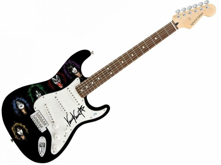 KISS VINNIE VINCENT AUTOGRAPHED SIGNED 1/1 CUSTOM GRAPHICS PHOTO GUITAR
 COLLECTIBLE MEMORABILIA