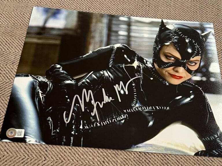 https://autographia-uploads.s3.amazonaws.com/uploads/2023/10/michelle-pfeiffer-signed-autograph-11-215-14-photo-catwoman-batman-beckett-bas-e-collectible-memorabilia-285480035876-768x576.jpeg