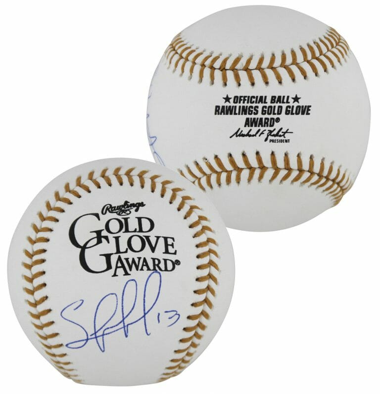 ROYALS SALVADOR PEREZ AUTHENTIC SIGNED GOLD GLOVE OML BASEBALL BAS WITNESSED
 COLLECTIBLE MEMORABILIA