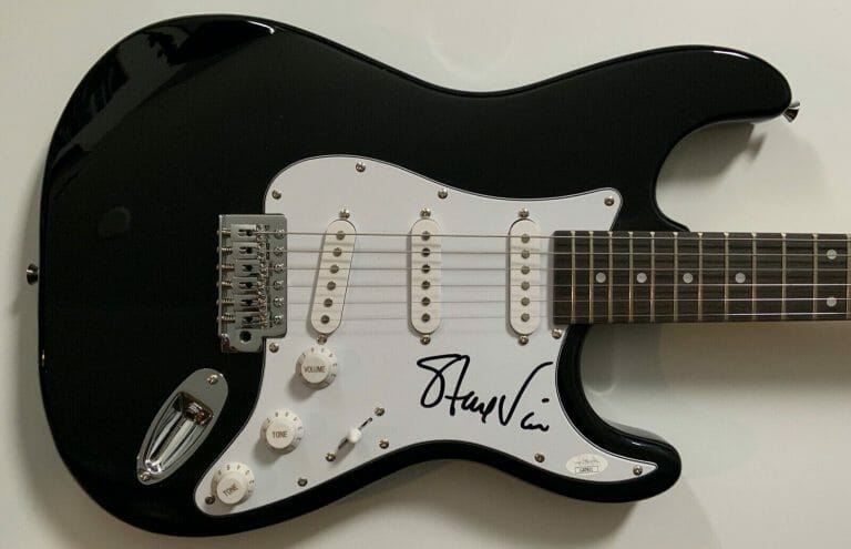 STEVE VAI JSA AUTOGRAPH SIGNED GUITAR STRATOCASTER
 COLLECTIBLE MEMORABILIA