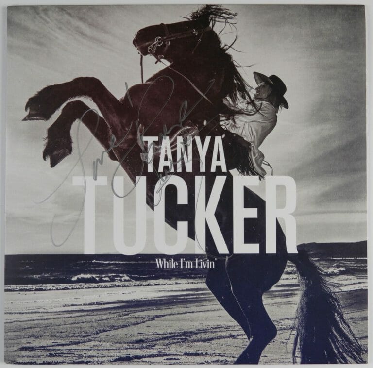 TANYA TUCKER JSA SIGNED AUTOGRAPH RECORD ALBUM WHILE I’M LIVIN’
 COLLECTIBLE MEMORABILIA
