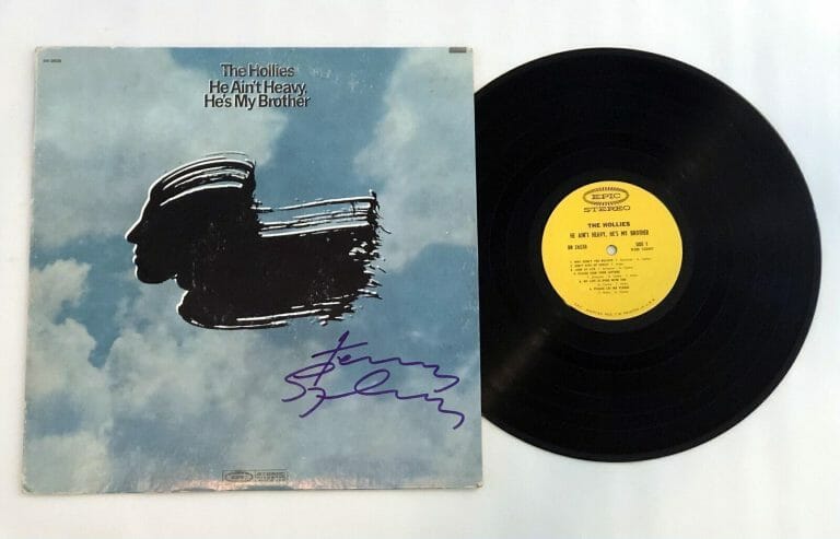THE HOLLIES TERRY SYLVESTER HE AIN’T HEAVY AUTOGRAPHED VINYL ALBUM LP
 COLLECTIBLE MEMORABILIA