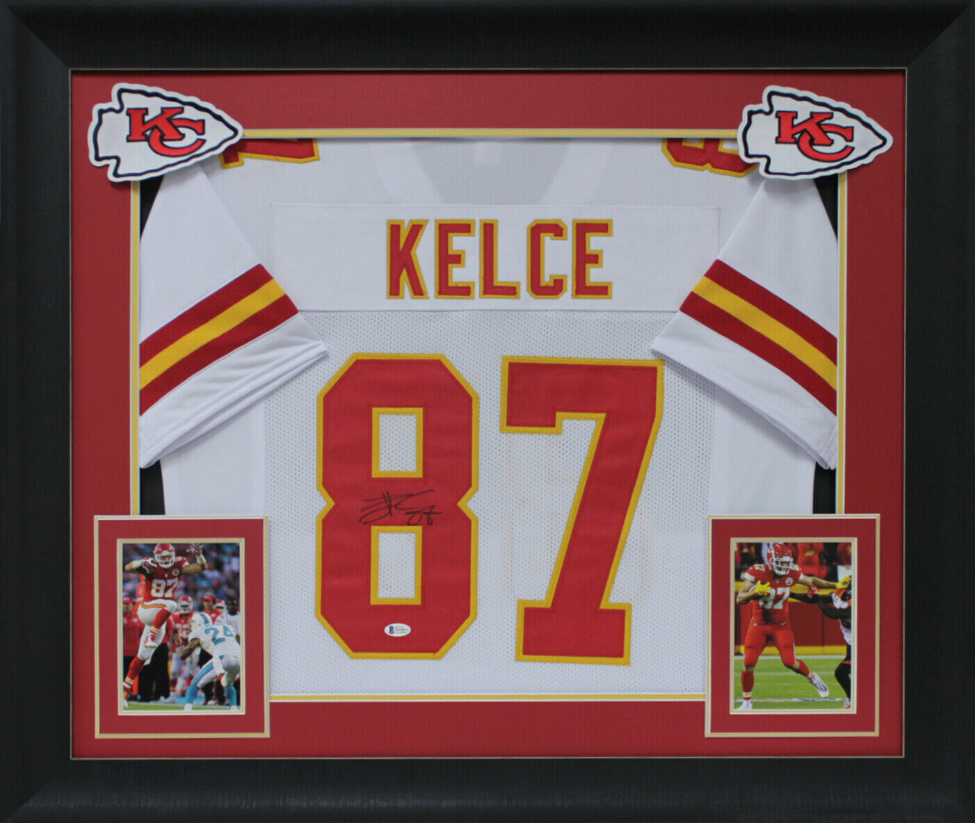 Travis Kelce Autographed Jersey FREE SHIPPING