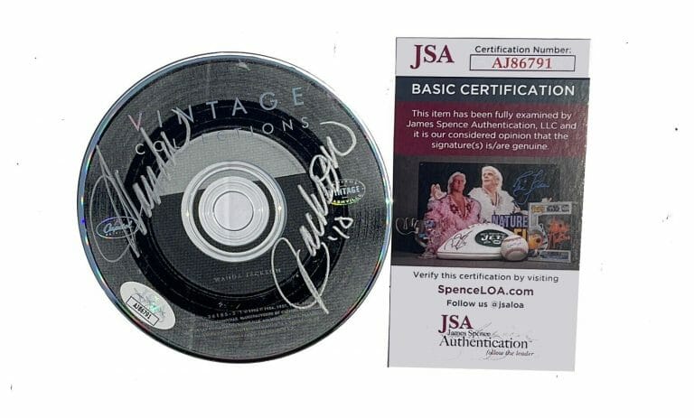 WANDA JACKSON SIGNED “VINTAGE COLLECTIONS” CD JSA COA
 COLLECTIBLE MEMORABILIA