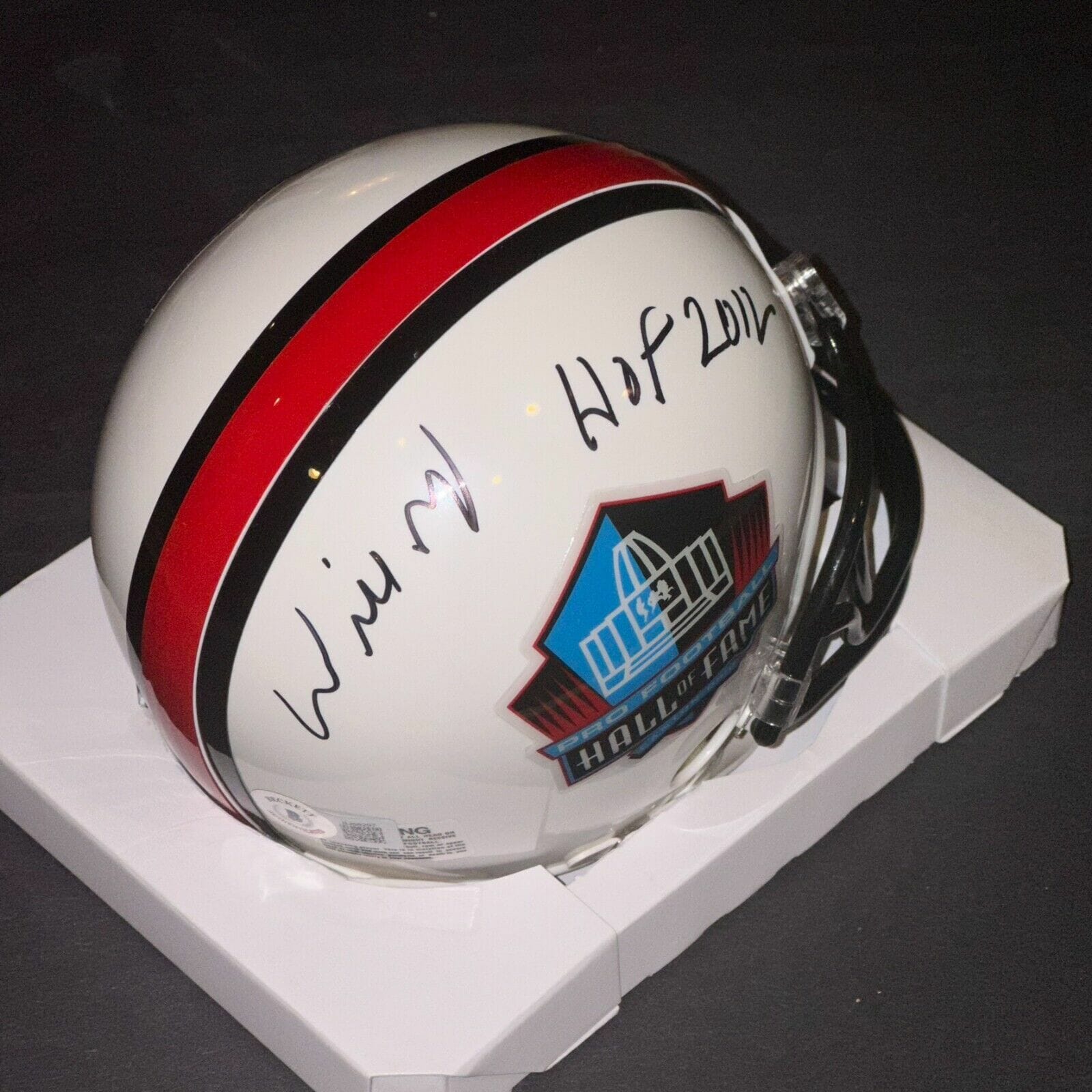 WILLIE ROAF Signed HALL OF FAME VSR4 Mini-helmet Beckett (BAS) w/ HOF Insc
Opens in a new window or tab