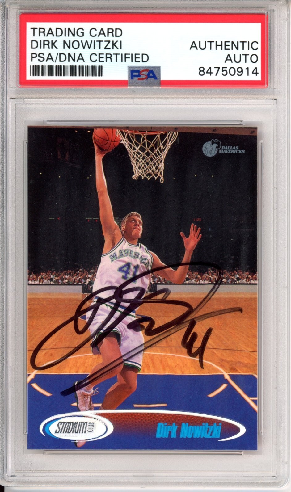 1998 Topps Stadium Club Dirk Nowitzki Rookie RC Signed PSA DNA AUTOGRAPH HOF
