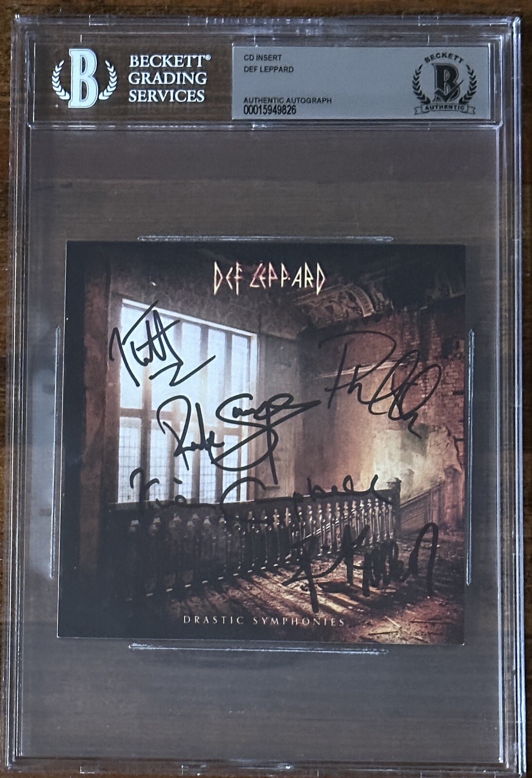 DEF LEPPARD FULL BAND SIGNED AUTOGRAPHED CD ALBUM COVER BECKETT BAS CERTIFIED