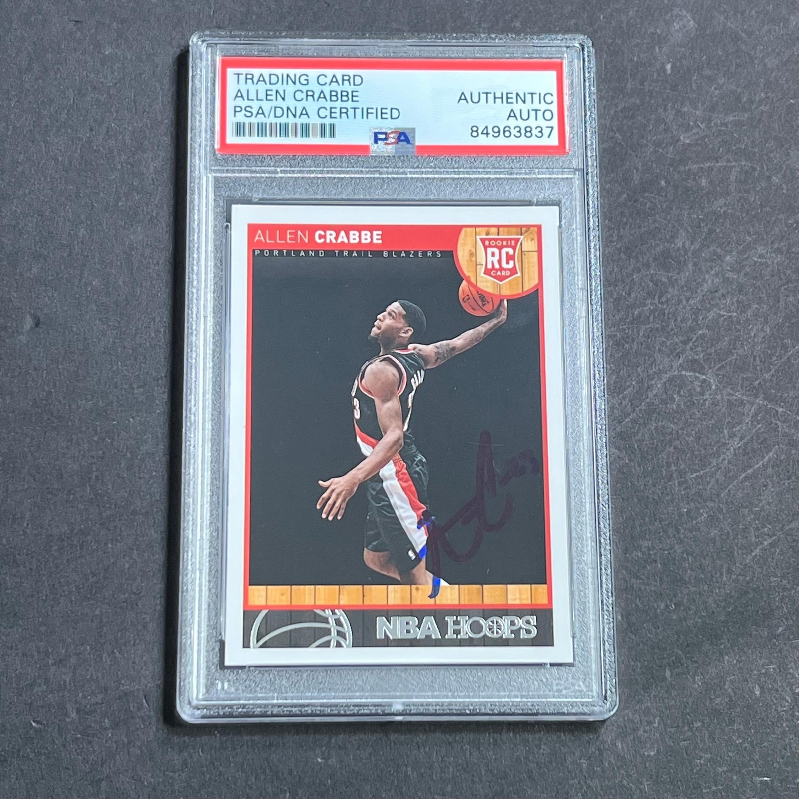 2013-14 Panini Hoops #289 Allen Crabbe Signed Card AUTO PSA Slabbed RC Blazers
